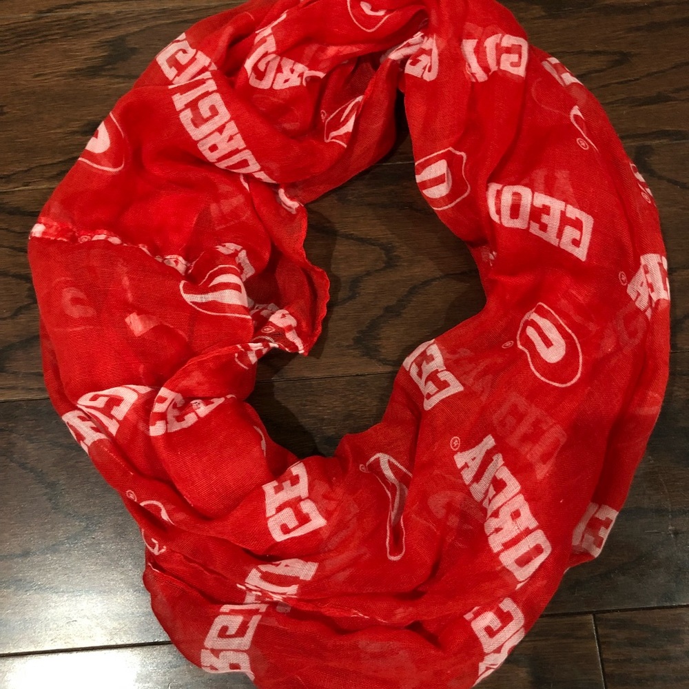Red/Georgia scarves